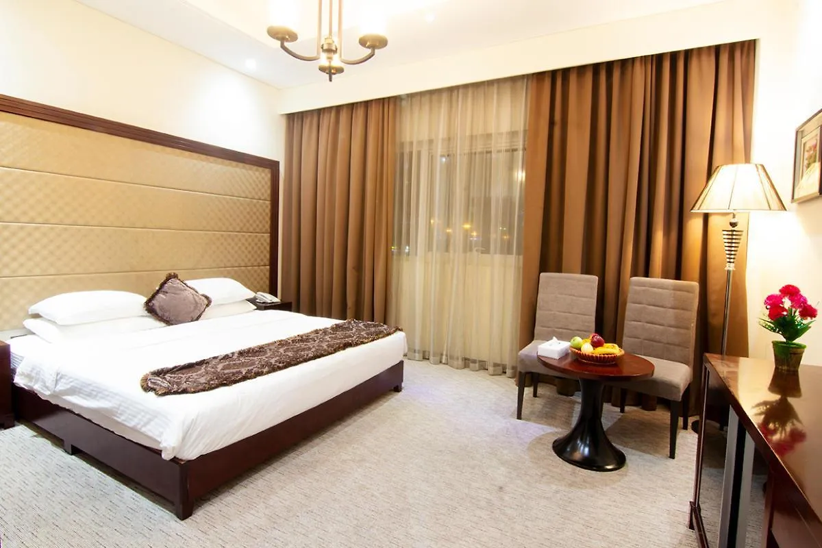 دبي Milestone Hotel Apartment 3*,